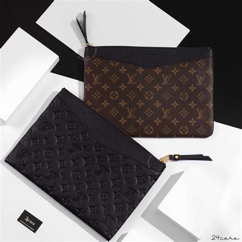 louis vuitton daily pouch black|louis vuitton change pouch.